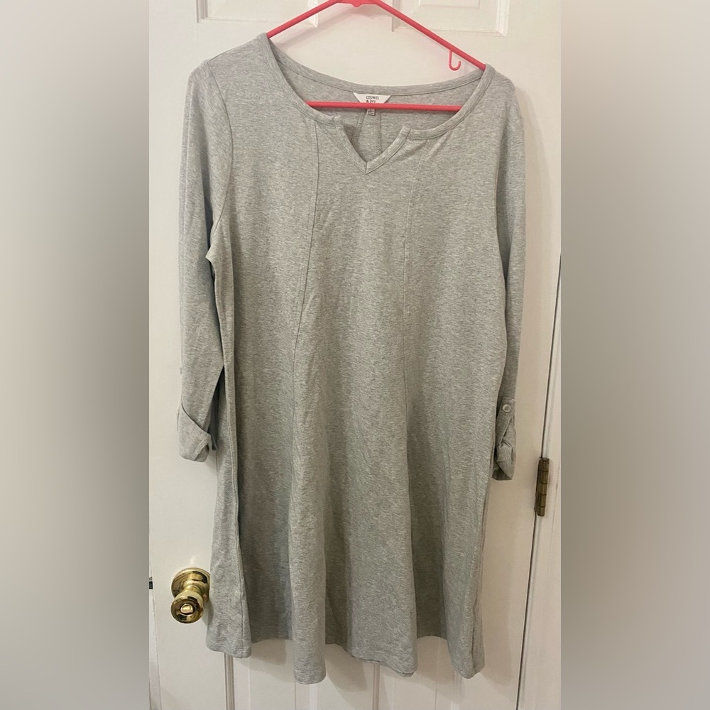 NWT Crown & Ivy dress